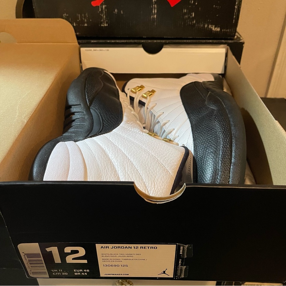 🔥🔥JORDAN 12 TAXI🔥🔥